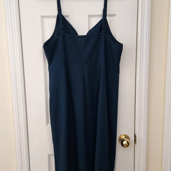 NWT BloomChic pleated midi dress - Size 18/20 - Picture 3 of 6